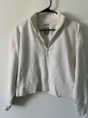 GAP Cream Sweatshirt